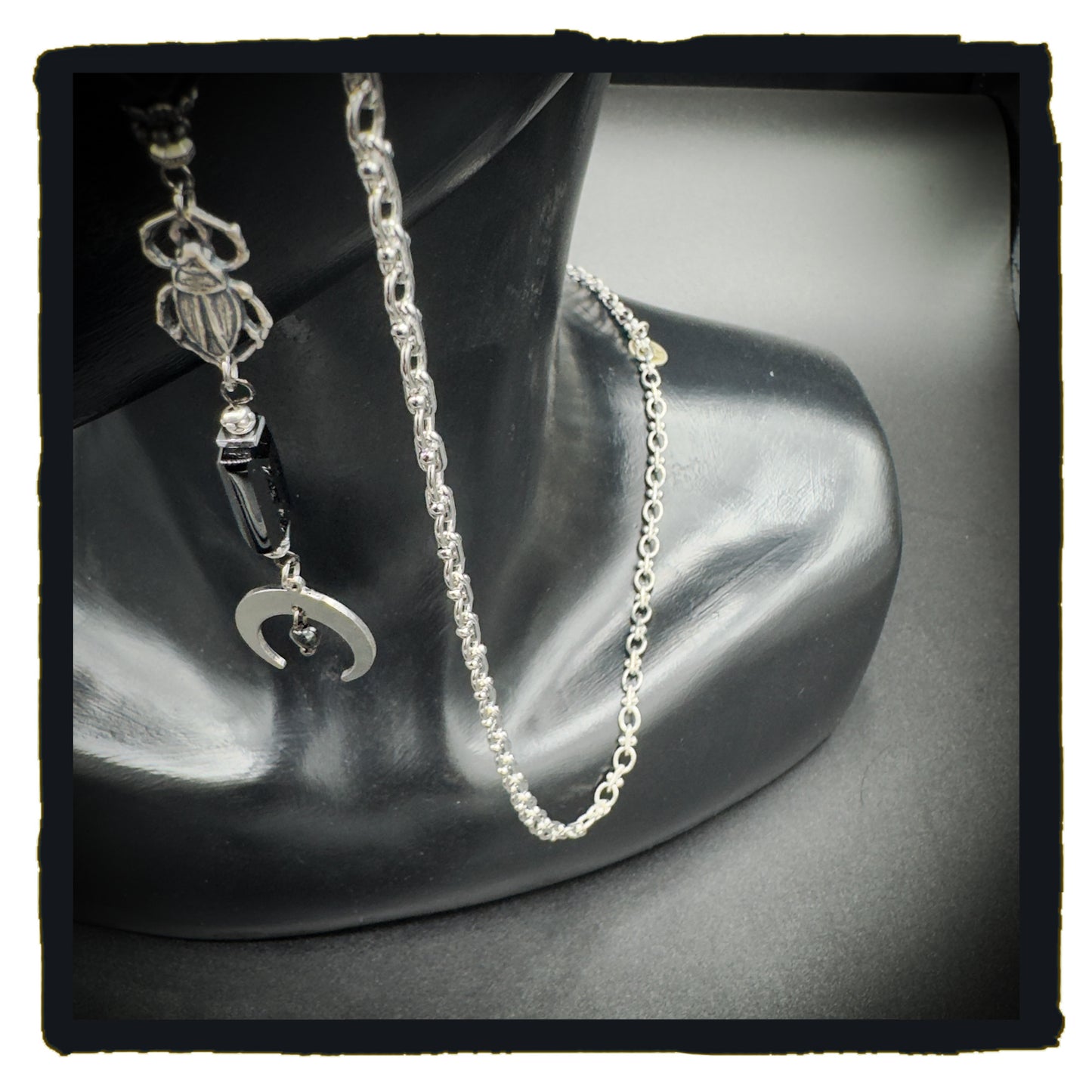 Beetle Black eyewear chain