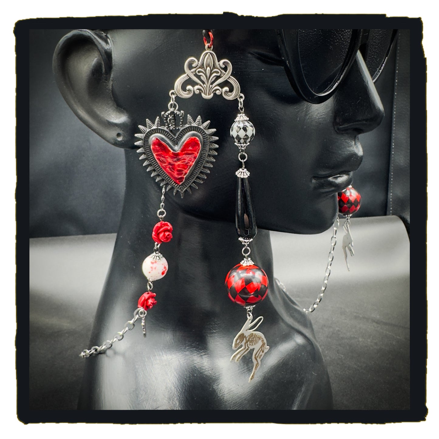 Wonderland eyewear chain