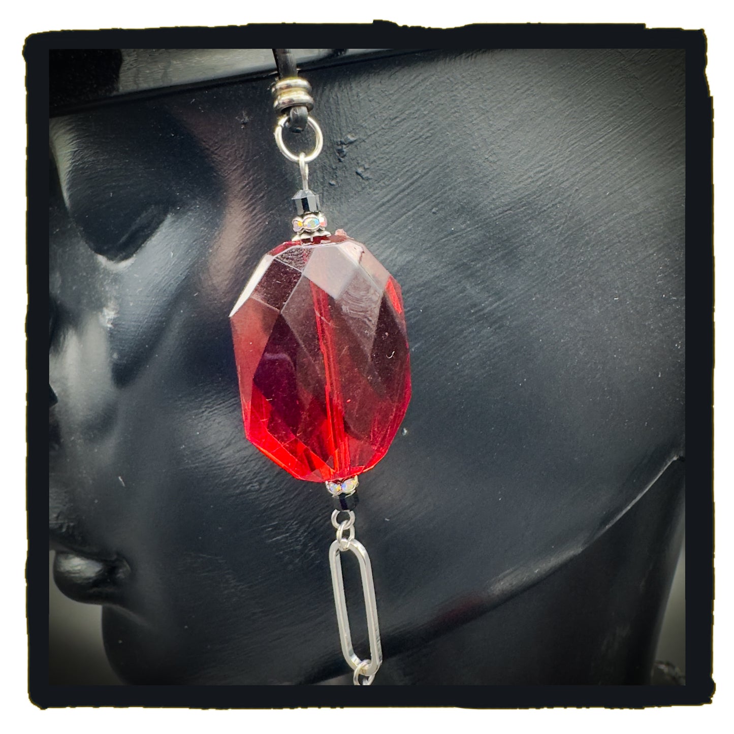 Sanguine eyewear chain